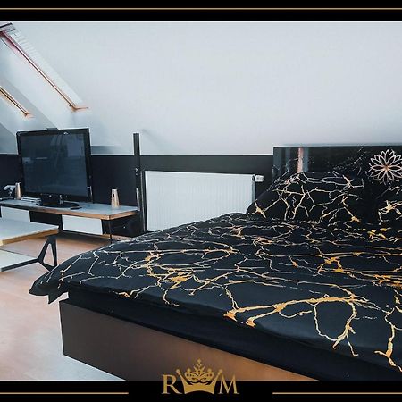 Rm Luxury Apartment In Prague • 6 People • Free Parking • Pets Extérieur photo