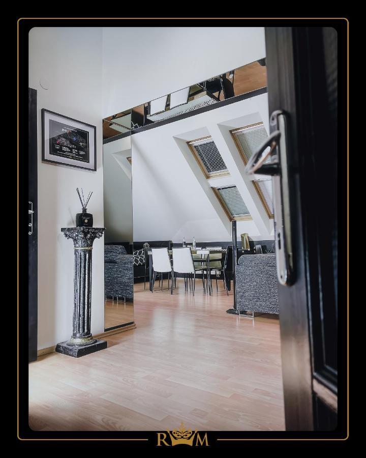 Rm Luxury Apartment In Prague • 6 People • Free Parking • Pets Extérieur photo